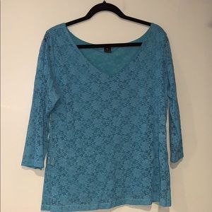 teal long sleeve shirt